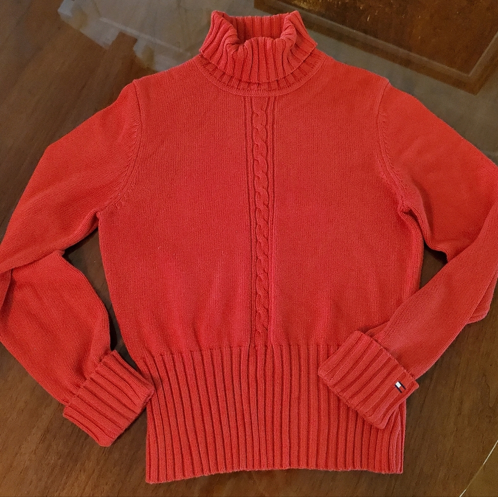 Tommy Hilfiger Women's Red Turtleneck & Ribbed Sweater Bottom - Classic Fit